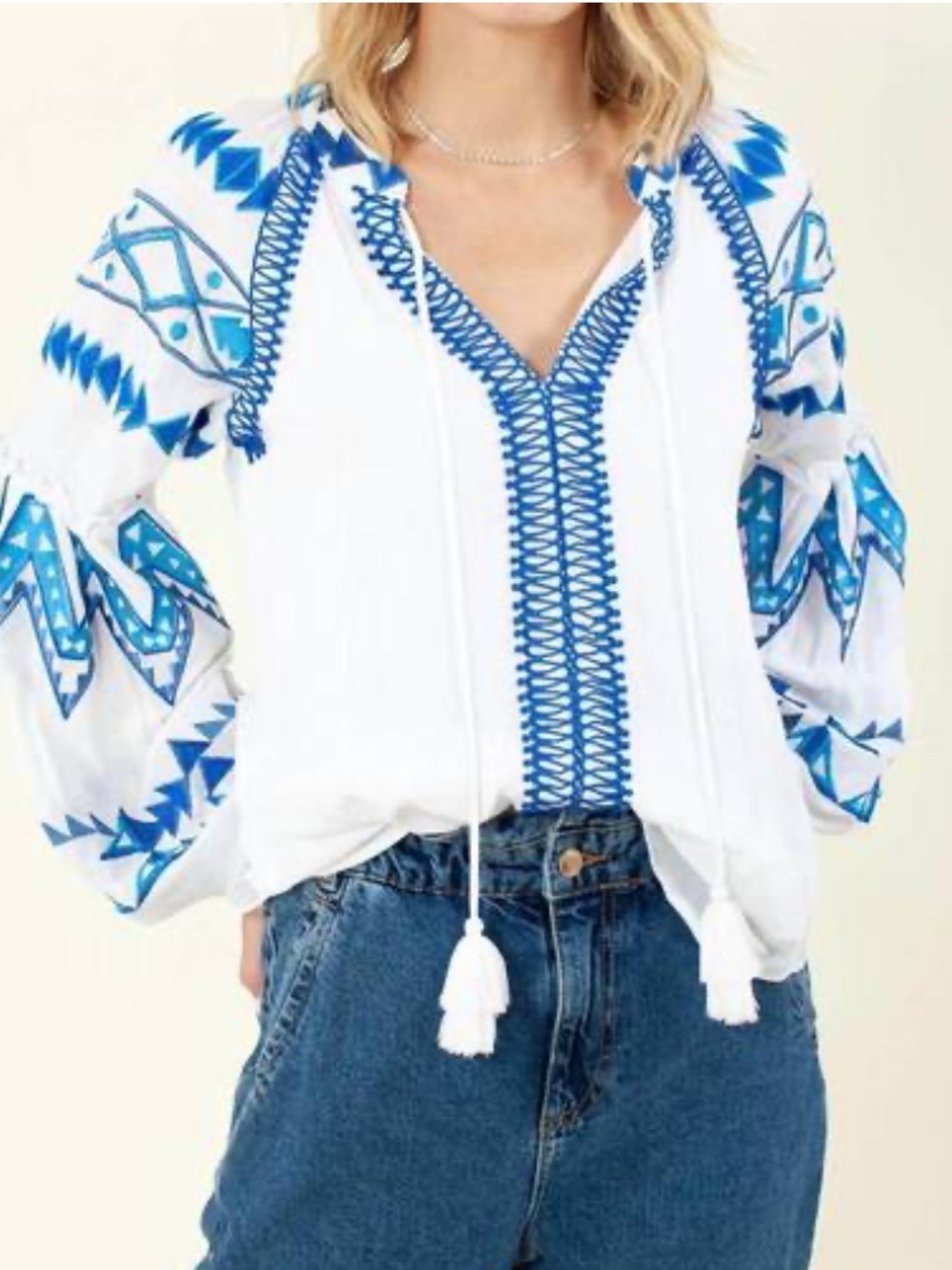 Hale Bob womans White Boho Embroidered Peasant Top with Blue Accents size L